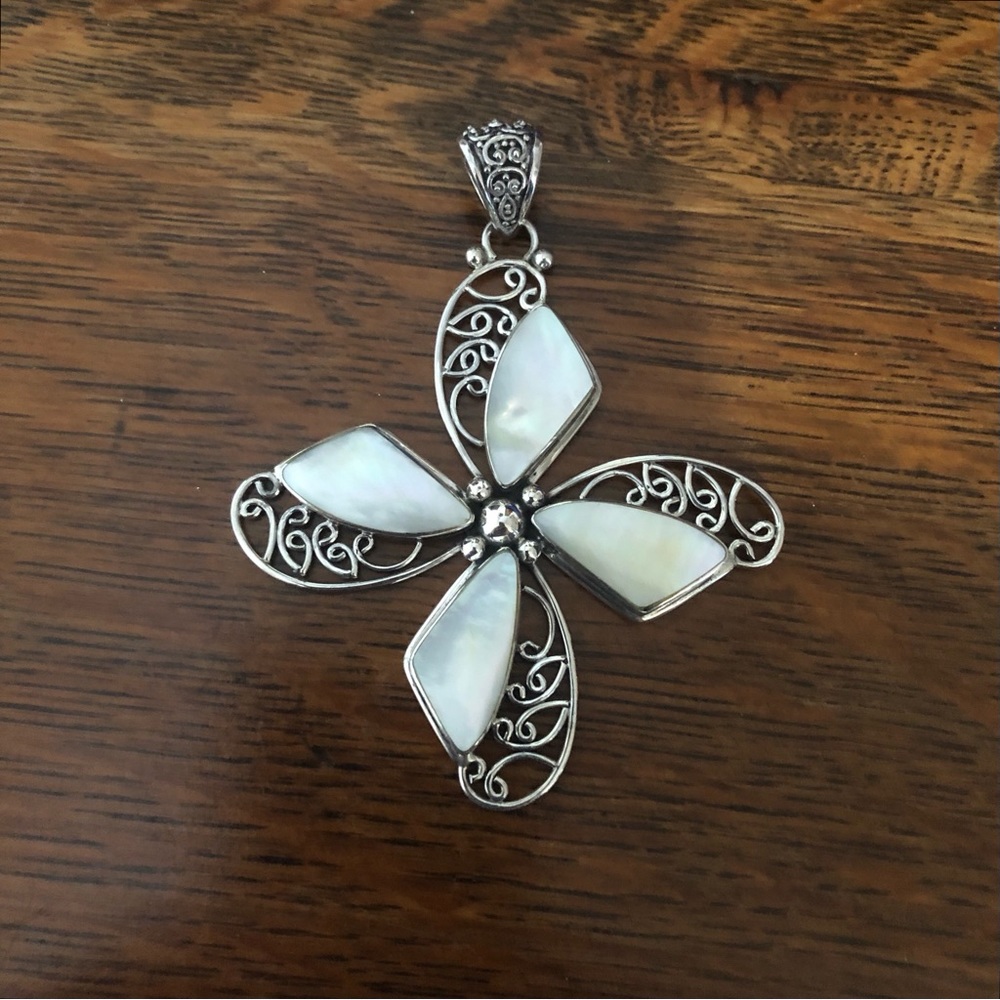 $89  Estate Moran Sterling Silver Cross   Marked Moran 925 Indonesia